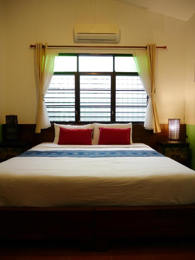 Baankiri Hotell Chiang Mai Exteriör bild